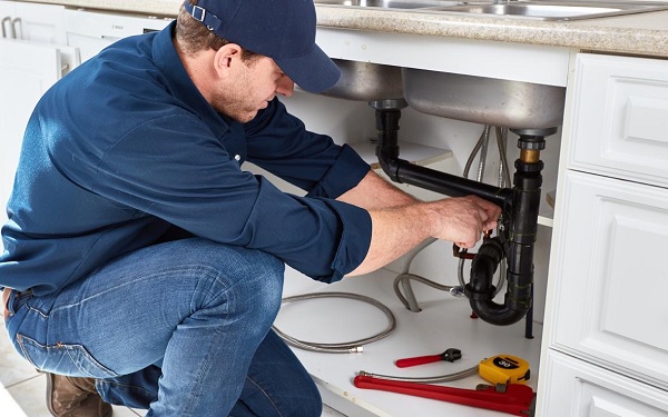 Services of local plumbers